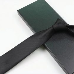 COR-0201 - Corbata Unicolor Negro Acanalada 8cm