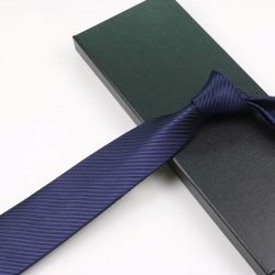 COR-0204 - Corbata Rayas Azul Marino Acanalada 8cm