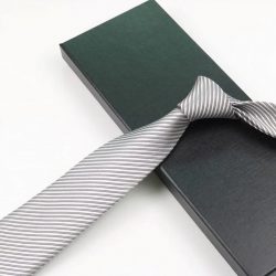 COR-0209 - Corbata Rayas Gris Acanalada 8cm